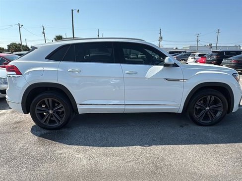 Used 2020 Volkswagen Atlas Cross Sport SE image 7