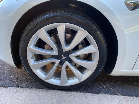Used 2018 Tesla Model 3 Long Range image 18