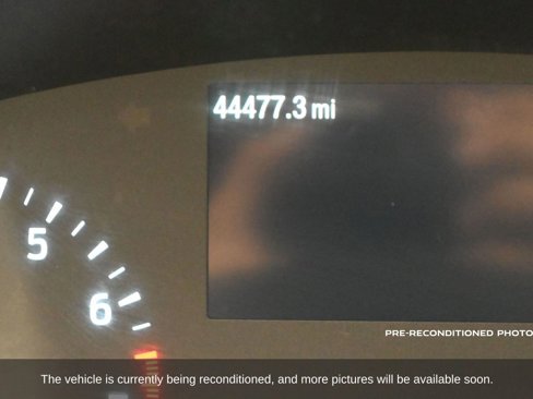 Used 2022 Ford Escape SE w/ SE Sport Appearance Package image 8