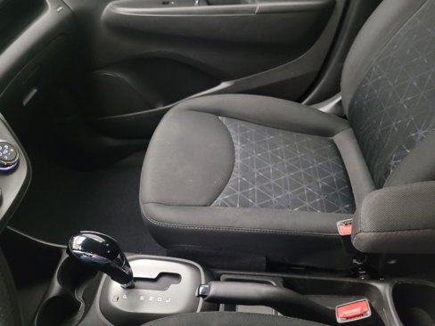 Used 2020 Chevrolet Spark LT image 26