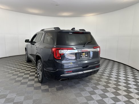 Used 2021 GMC Acadia Denali w/ Denali Ultimate Package image 9