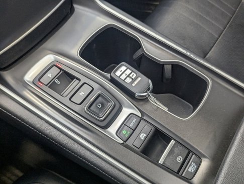 Used 2019 Honda Accord Touring image 41