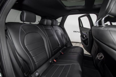 Used 2020 Mercedes-Benz GLC 300 4MATIC image 34