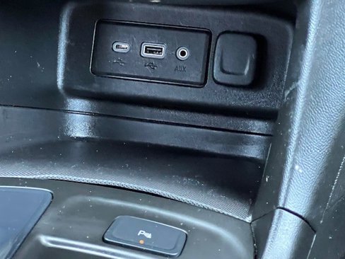 Used 2022 Chevrolet Equinox RS image 23