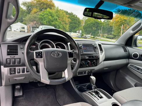 Used 2013 Toyota Tacoma 4x4 Access Cab V6 image 23