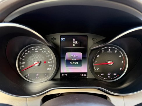 Used 2015 Mercedes-Benz C 300 4MATIC Sedan image 23