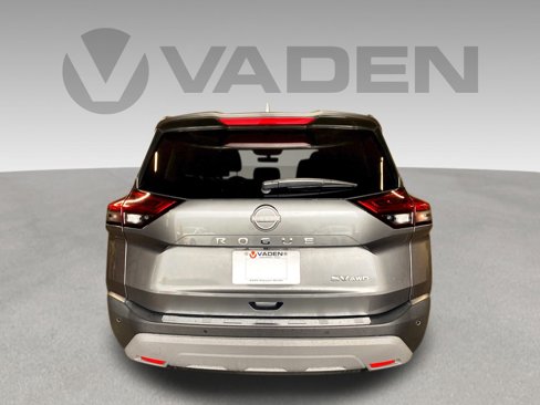 Used 2022 Nissan Rogue SV image 19