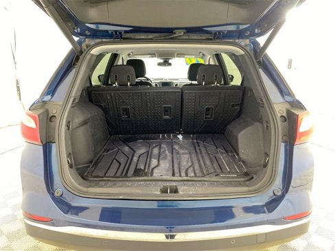 Used 2020 Chevrolet Equinox LT w/ Driver Convenience Package image 30