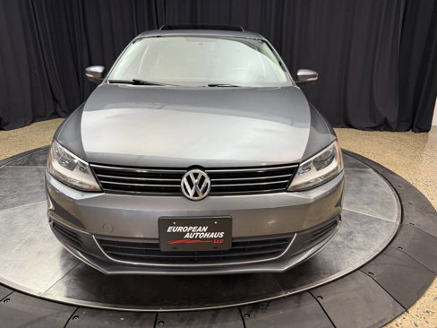 Used 2013 Volkswagen Jetta SE image 3