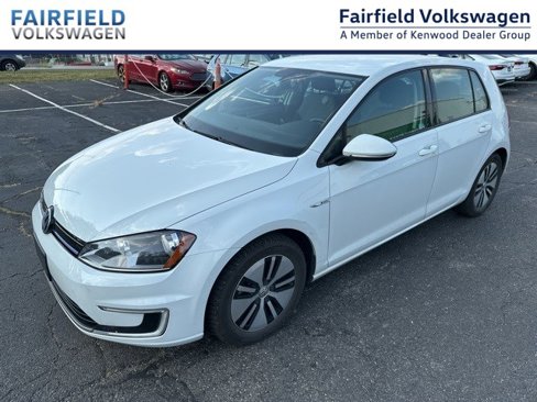 Used 2016 Volkswagen e-Golf SE w/ DC Fast Charging Package image 1
