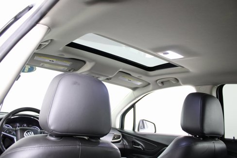 Used 2019 Buick Encore Essence image 19