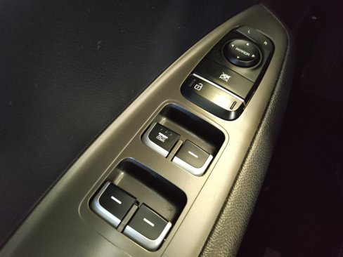 Used 2019 Kia Optima LX image 27