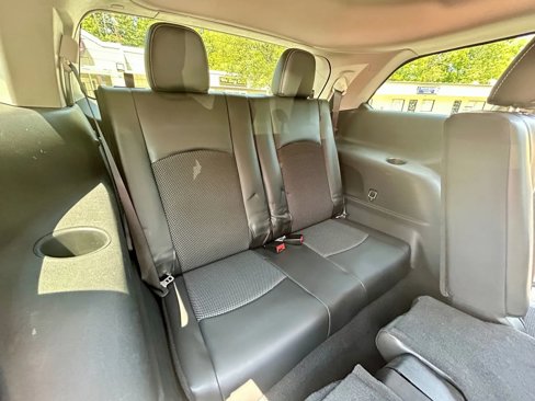 Used 2017 Dodge Journey Crossroad w/ Popular Equipment Group image 17