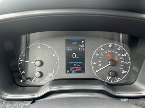 New 2025 Toyota Corolla LE image 15
