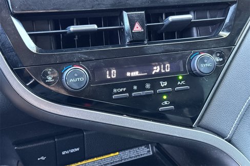 Used 2021 Toyota Camry XSE w/ Navigation Package image 21