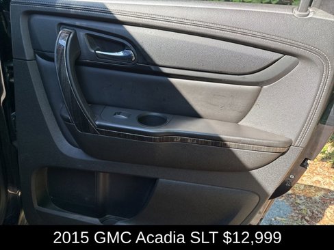 Used 2015 GMC Acadia SLT image 24