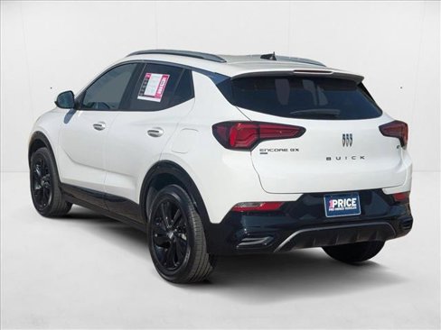 Used 2024 Buick Encore GX Sport Touring image 8