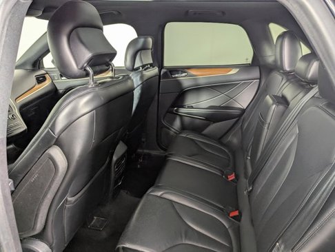 Used 2018 Lincoln MKC Reserve image 17