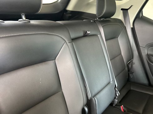 Used 2018 GMC Terrain Denali w/ Advanced Safety Package image 27