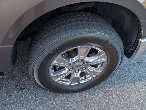 Used 2015 Ford F150 XLT w/ Equipment Group 301A Mid image 9