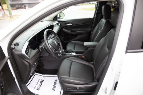 Used 2024 Buick Encore GX Sport Touring w/ Comfort Package image 21