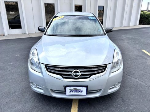 Used 2012 Nissan Altima 2.5 S image 2