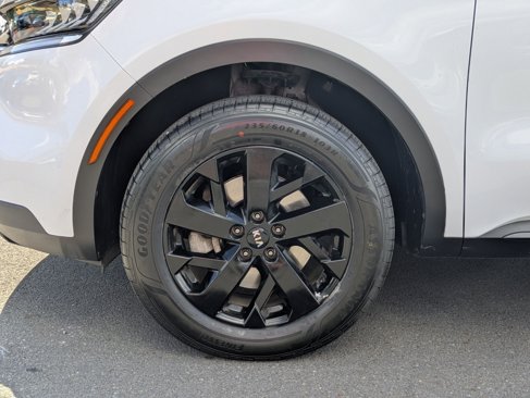 Used 2021 Kia Sorento S w/ Panoramic Sunroof Package image 8