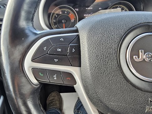 Used 2018 Jeep Cherokee Trailhawk w/ Cold Weather Group image 15
