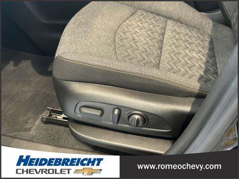 Used 2022 Chevrolet Equinox LT image 19