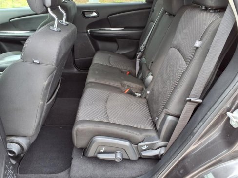 Used 2020 Dodge Journey SE w/ Blacktop Package image 27