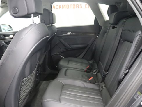 Used 2018 Audi Q5 2.0T Premium Plus w/ Premium Plus Package image 10