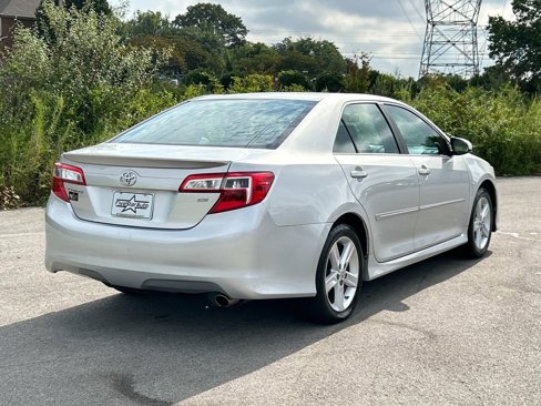 Used 2013 Toyota Camry SE image 3