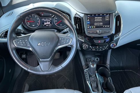 Used 2019 Chevrolet Cruze Premier w/ Sun And Sound Package image 14