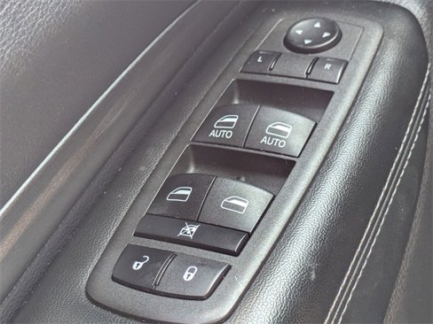 Used 2022 Dodge Durango SXT image 27
