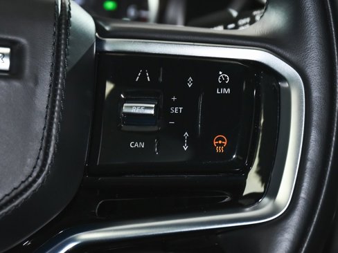 Used 2023 Land Rover Range Rover Velar R-Dynamic S image 39