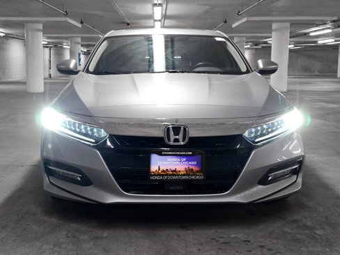 Certified 2018 Honda Accord Touring image 11