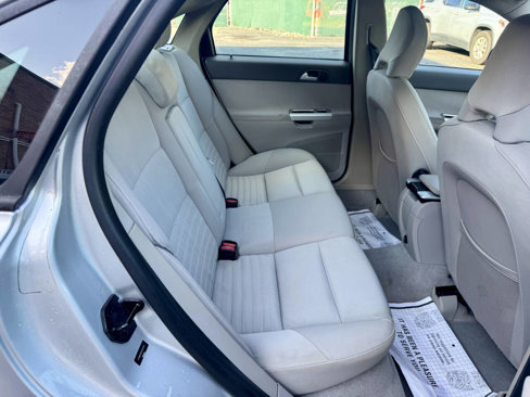 Used 2010 Volvo S40 2.4i image 13
