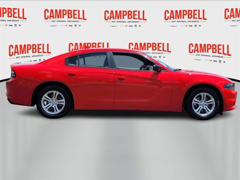 Used 2023 Dodge Charger SXT image 2