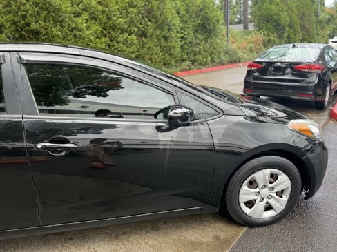 Used 2015 Kia Forte LX image 14
