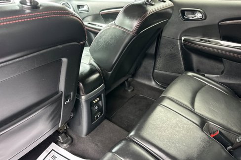 Used 2015 Dodge Journey R/T w/ Flexible Seating Group image 4