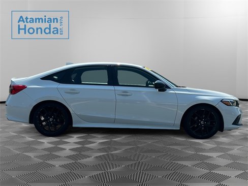 Used 2022 Honda Civic Sport image 6