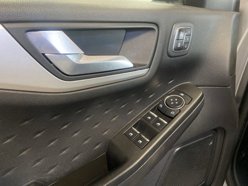 Used 2020 Ford Escape SEL image 27