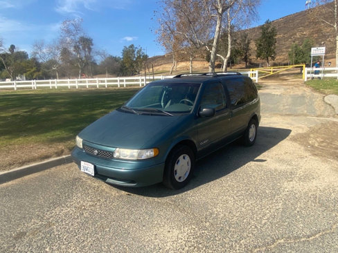 Used 1997 Nissan Quest XE image 1
