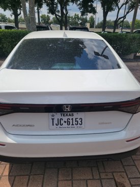 Used 2023 Honda Accord EX image 25