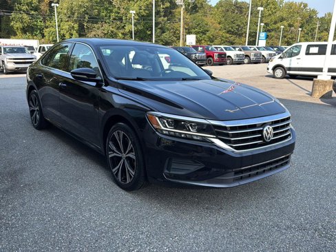 Used 2021 Volkswagen Passat 2.0T SE image 6