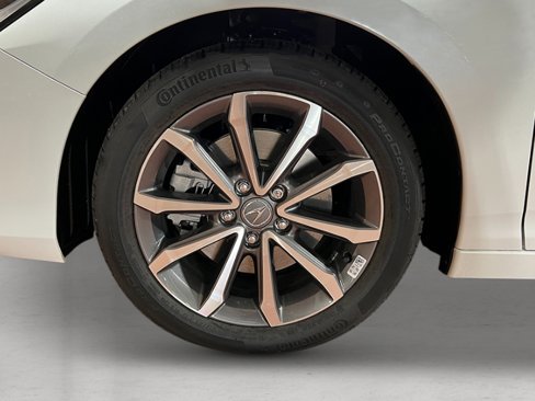 New 2025 Acura Integra image 10
