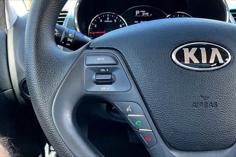 Used 2017 Kia Forte LX image 20