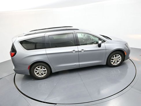 Used 2020 Chrysler Voyager Lxi image 33