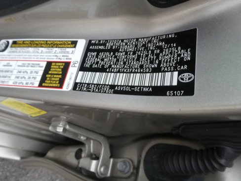 Used 2015 Toyota Camry LE image 10