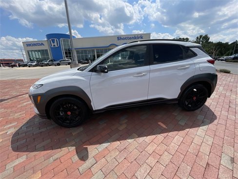 Used 2021 Hyundai Kona Night image 32